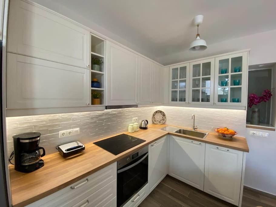 Apartment Filoxenia *